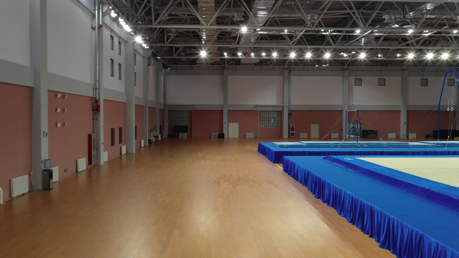Gymnasium Court LED - Broadcast White Lighting